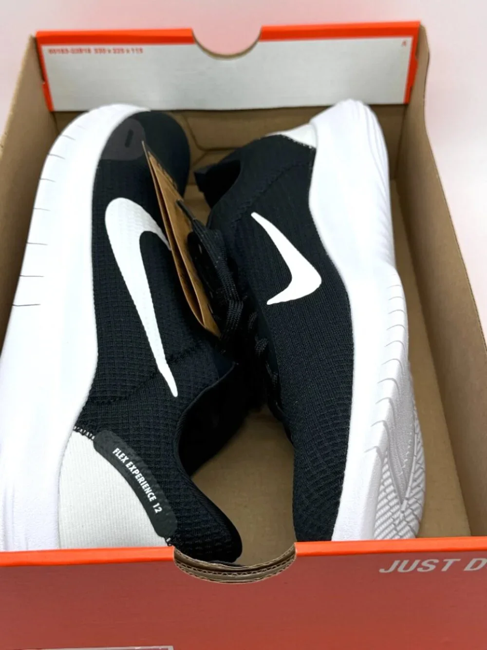 Nike Mens Flex Experience RN 12 Black White Shoes Sz 11 New DV0740-004